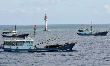 Majority of Chinese fishermen struggle under high fuel, labor costs in polluted, overfished waters