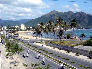 Khanh Hoa province strives to develop marine economy