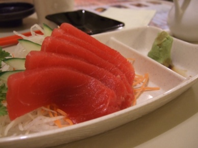 Sashimi-grade yellowfin tuna production down