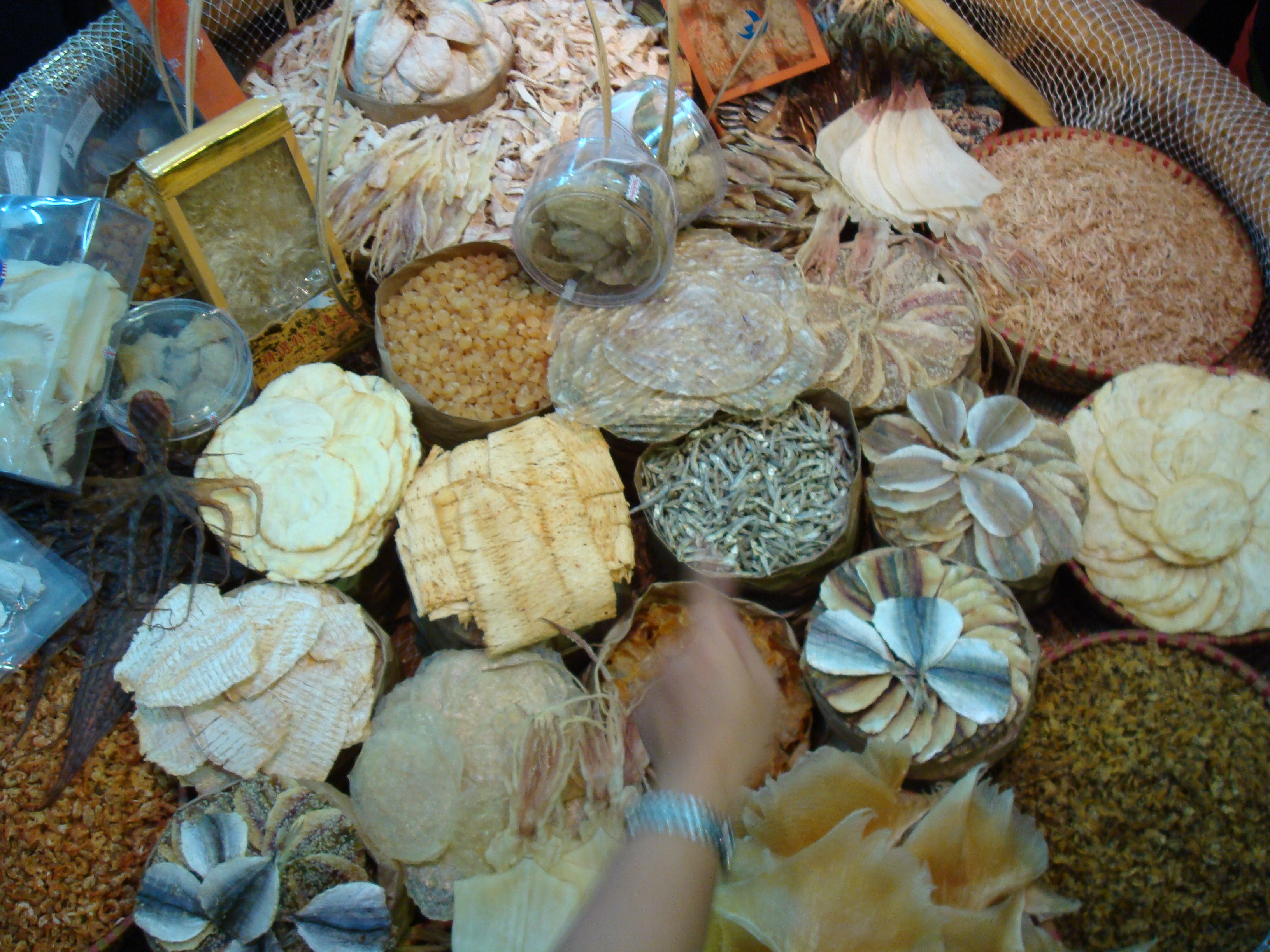Vietnam increases exports of processed seafood reduces frozen products to China