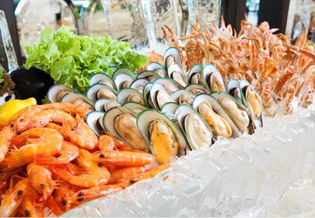 Chinas demand for livefresh seafood increased