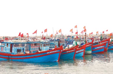 Fishermen aided long range communication kit 