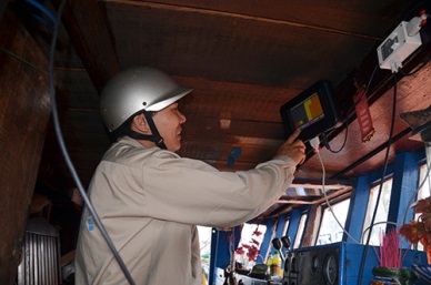 Binh Dinh installed 191 satellite-positioning machines on offshore fishing boats